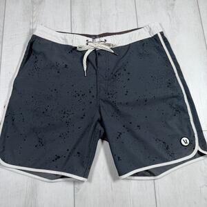Vuori Cruise Board Shorts Men 34 Gray Blue Dots Inseam 7" Unlined Swim Trunks